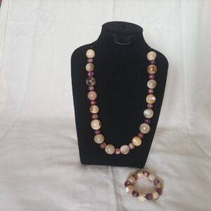 Ensemble collier bracelet en corne de zébu